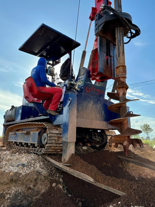 Perfuratriz SD400